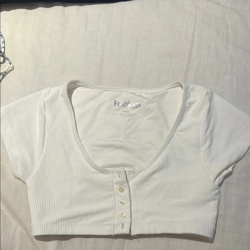 Frankie's Bikinis White Ribbed Scoop Crop Top with Buttons